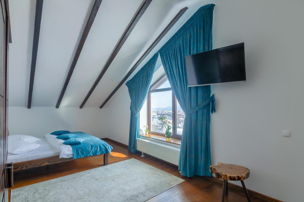 Transylvanian Inn Törcsvár Kültér fotó