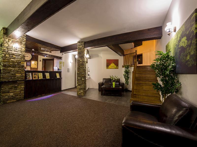 Transylvanian Inn Törcsvár Kültér fotó
