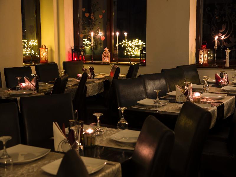 Transylvanian Inn Törcsvár Kültér fotó